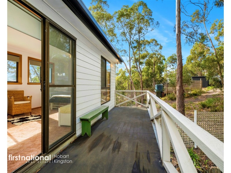 38 Cox Drive, Dennes Point TAS 7150