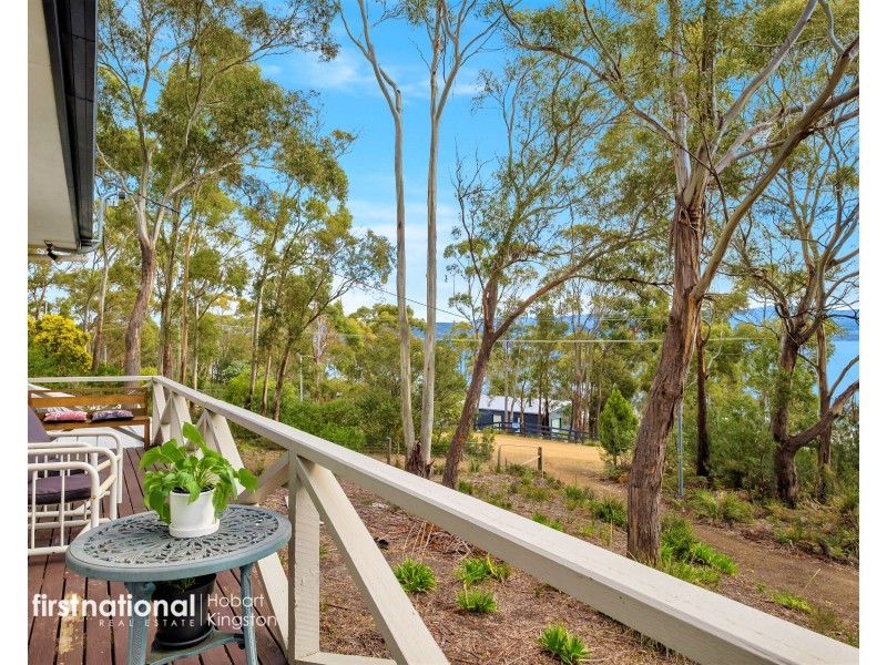 38 Cox Drive, Dennes Point TAS 7150