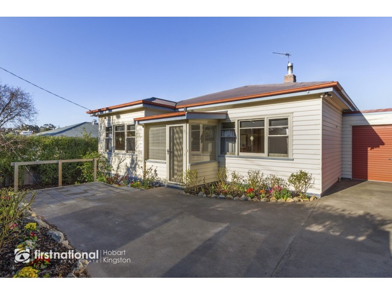 170 Roslyn Avenue, Blackmans Bay TAS 7052