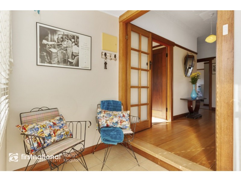 170 Roslyn Avenue, Blackmans Bay TAS 7052