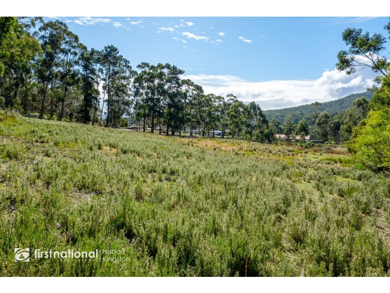 10 Cloudy Bay Road, Lunawanna TAS 7150