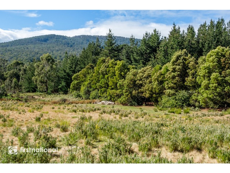 10 Cloudy Bay Road, Lunawanna TAS 7150