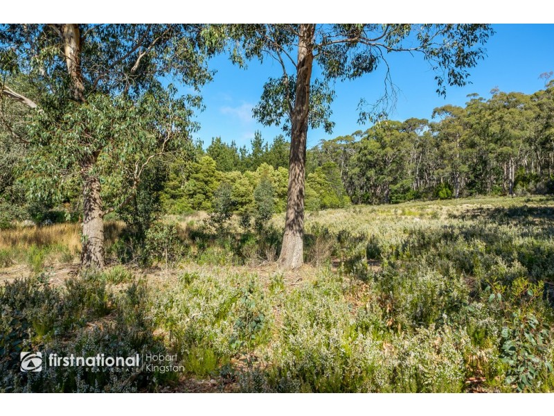 10 Cloudy Bay Road, Lunawanna TAS 7150