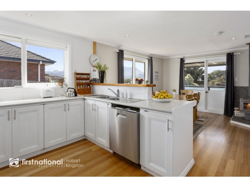 18 Baynton Street, Kingston TAS 7050