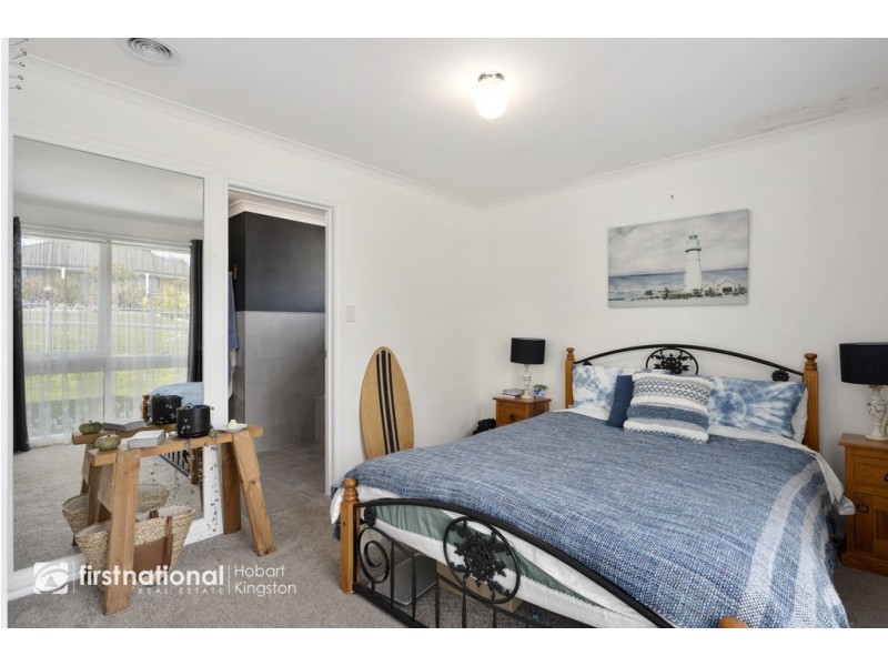 18 Baynton Street, Kingston TAS 7050