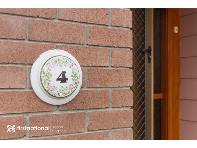 4/70 Redwood Road, Kingston TAS 7050