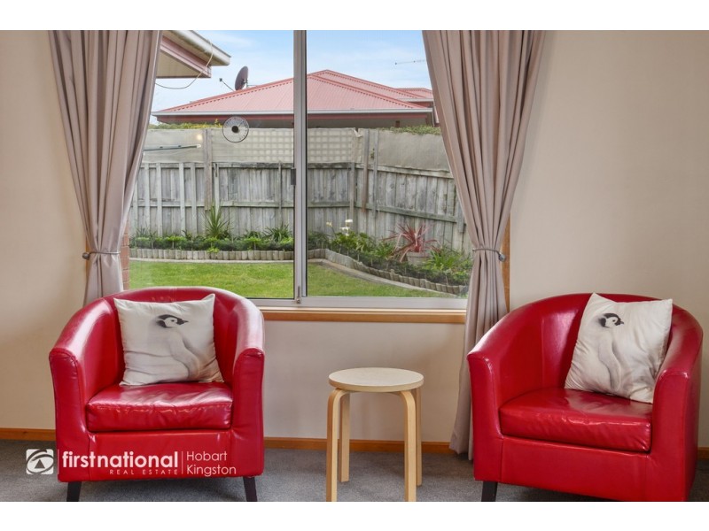 4/70 Redwood Road, Kingston TAS 7050