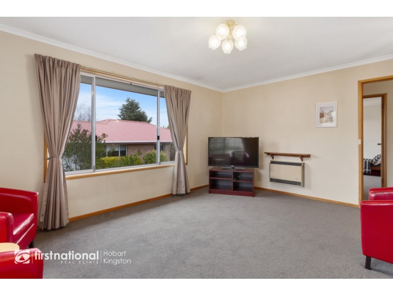 4/70 Redwood Road, Kingston TAS 7050