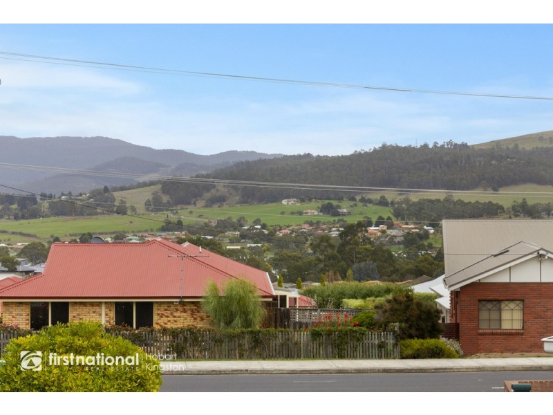 4/70 Redwood Road, Kingston TAS 7050