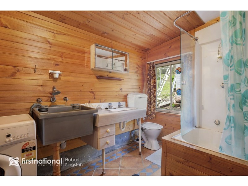 21 Lighthouse Road, Lunawanna TAS 7150