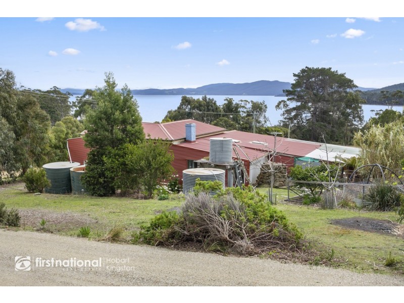 21 Lighthouse Road, Lunawanna TAS 7150