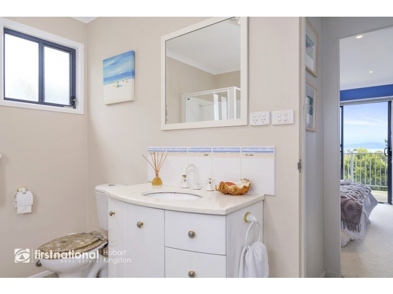 44 Matthew Flinders Drive, Alonnah TAS 7150