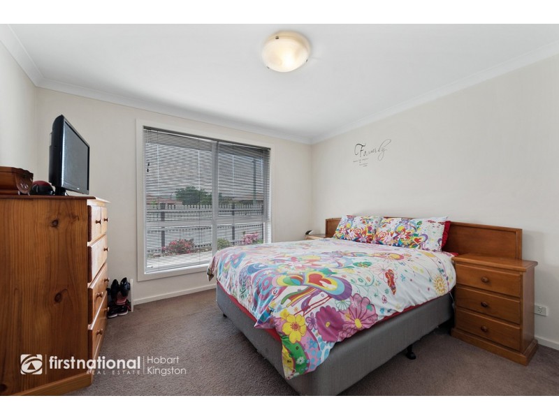 33 Dineen Street, Mowbray TAS 7248
