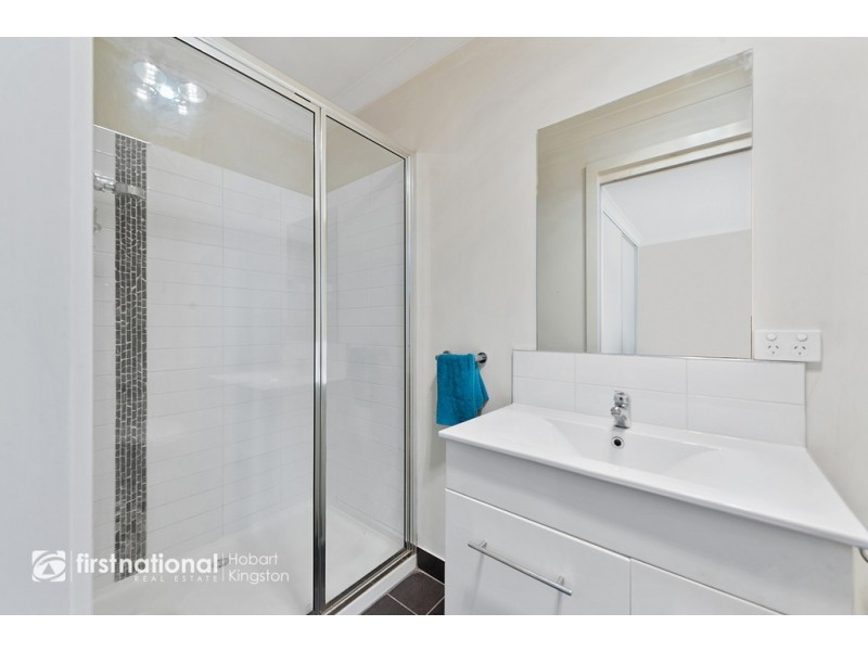 33 Dineen Street, Mowbray TAS 7248