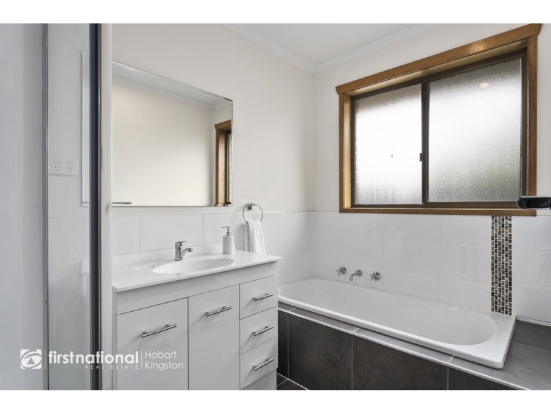 4/27 Walker Street, Sorell TAS 7172