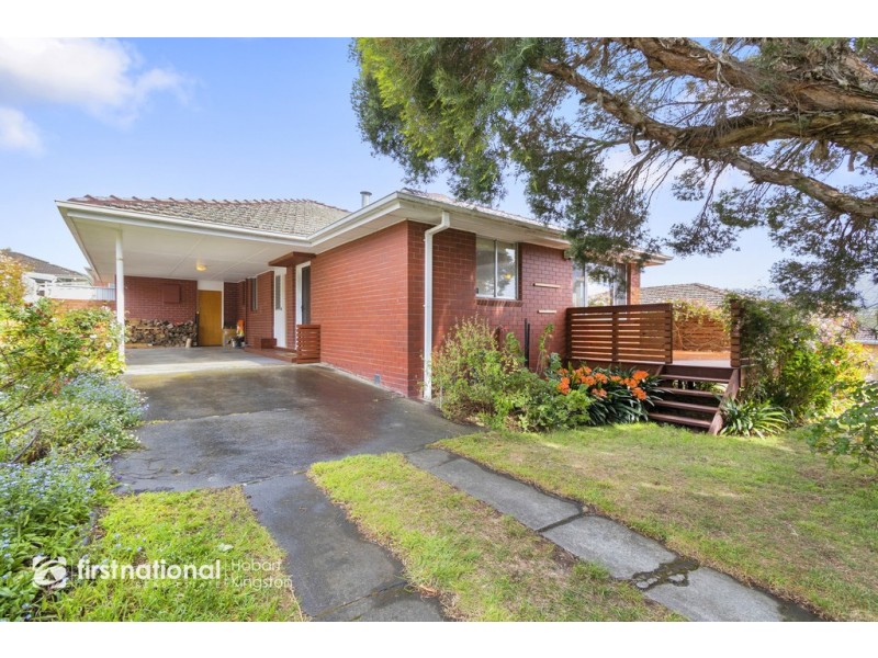 4 Dollery Drive, Kingston TAS 7050