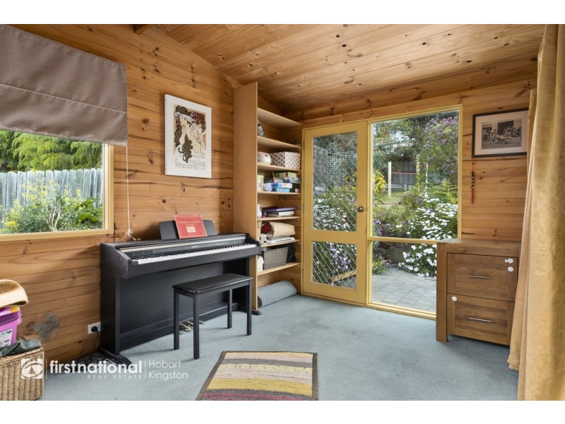 4 Emerald Court, Blackmans Bay TAS 7052