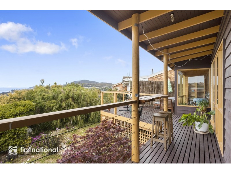 4 Emerald Court, Blackmans Bay TAS 7052
