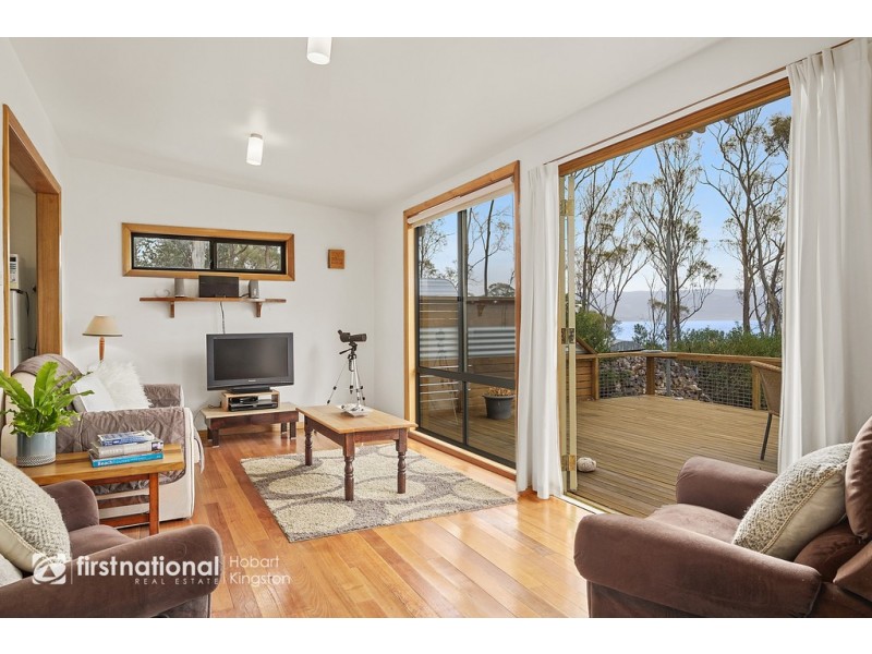 13 Cox Drive, Dennes Point TAS 7150