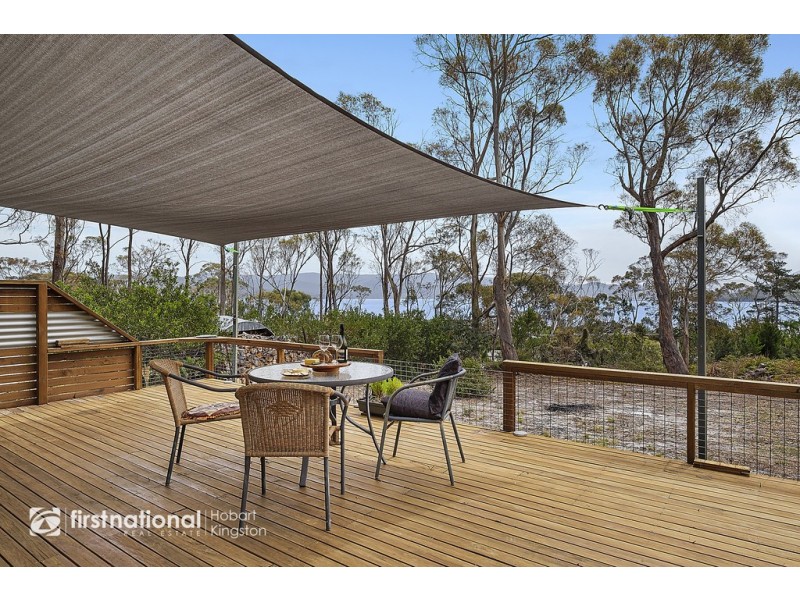 13 Cox Drive, Dennes Point TAS 7150
