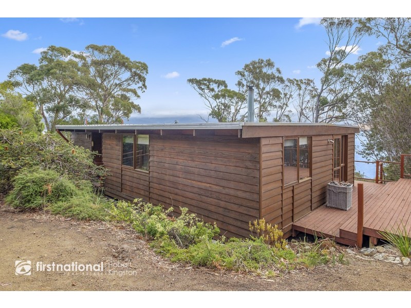 43 Cox Drive, Dennes Point TAS 7150