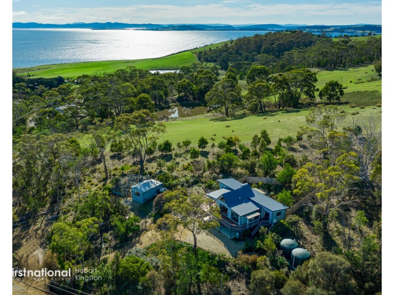 87 Bruny Island Main Road, Dennes Point TAS 7150