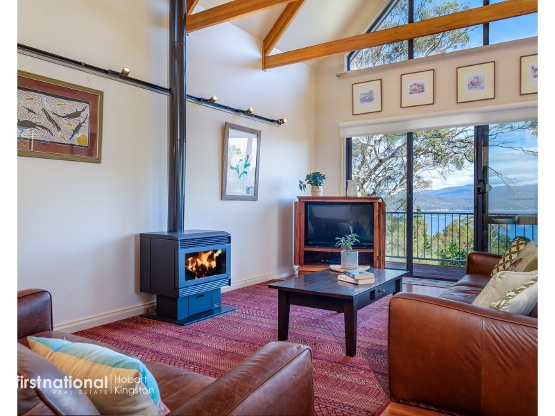 87 Bruny Island Main Road, Dennes Point TAS 7150