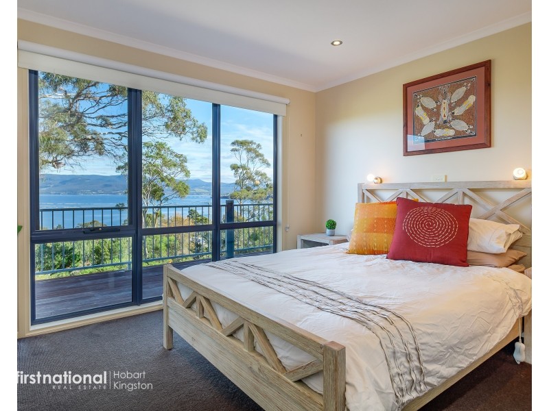 87 Bruny Island Main Road, Dennes Point TAS 7150