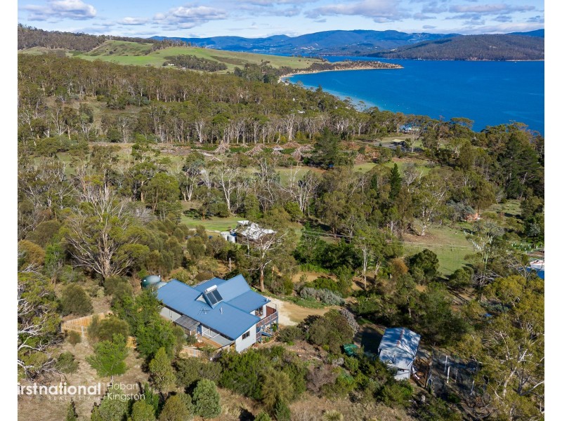 87 Bruny Island Main Road, Dennes Point TAS 7150