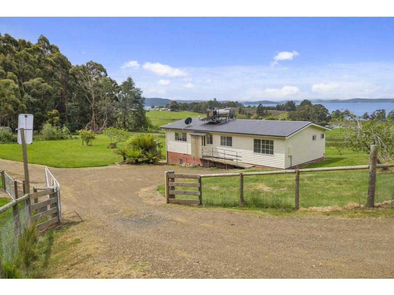50 Millers Road, Middleton TAS 7163
