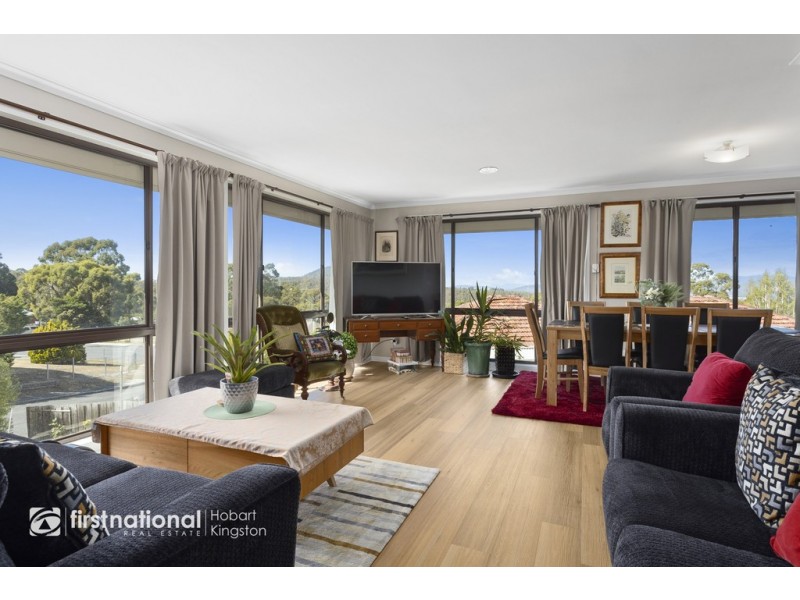 42 Pine Avenue, Kingston TAS 7050