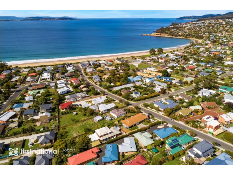 3/16 Pearsall Avenue, Blackmans Bay TAS 7052