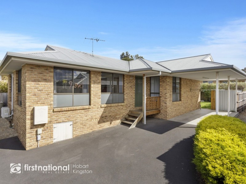 3/16 Pearsall Avenue, Blackmans Bay TAS 7052