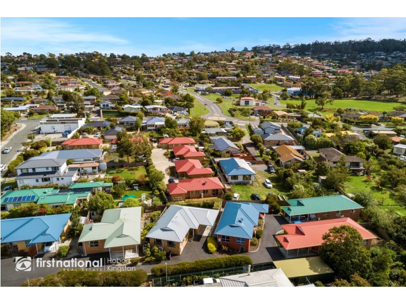 3/16 Pearsall Avenue, Blackmans Bay TAS 7052