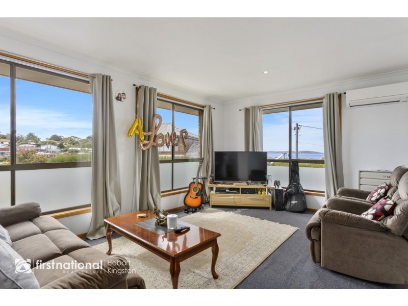 3/16 Pearsall Avenue, Blackmans Bay TAS 7052
