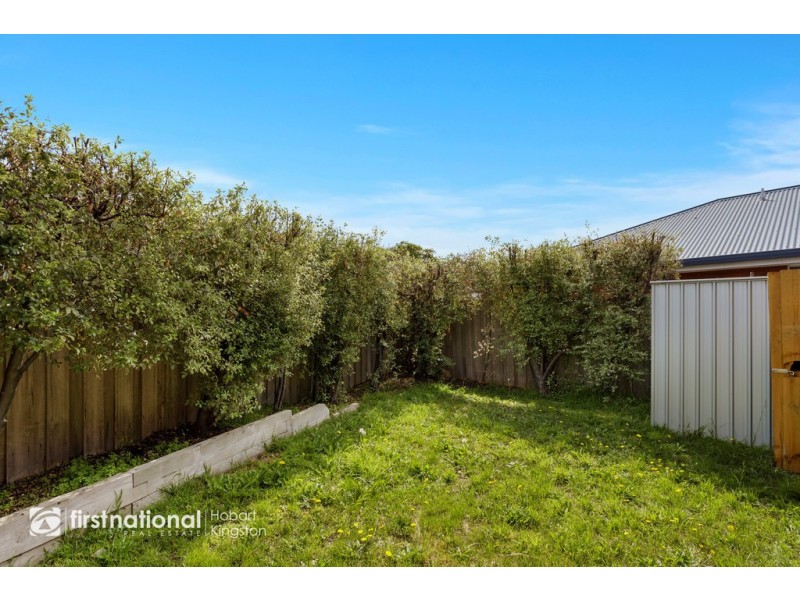 3/16 Pearsall Avenue, Blackmans Bay TAS 7052
