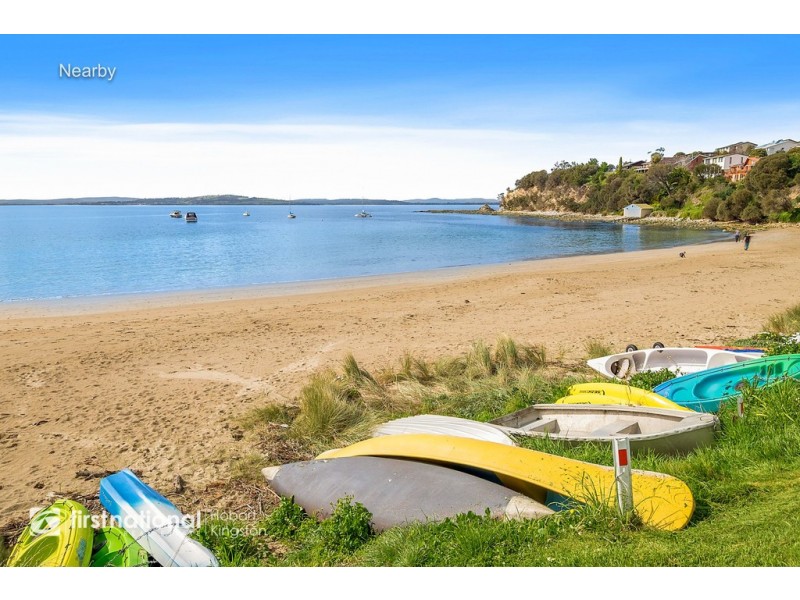 3/16 Pearsall Avenue, Blackmans Bay TAS 7052