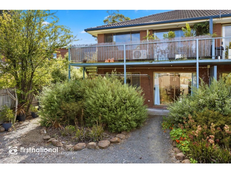 2/9 Browns Road, Kingston TAS 7050
