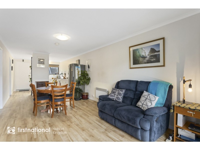 2/9 Browns Road, Kingston TAS 7050