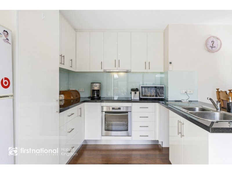 1/1 Tonic Hill Court, Kingston TAS 7050