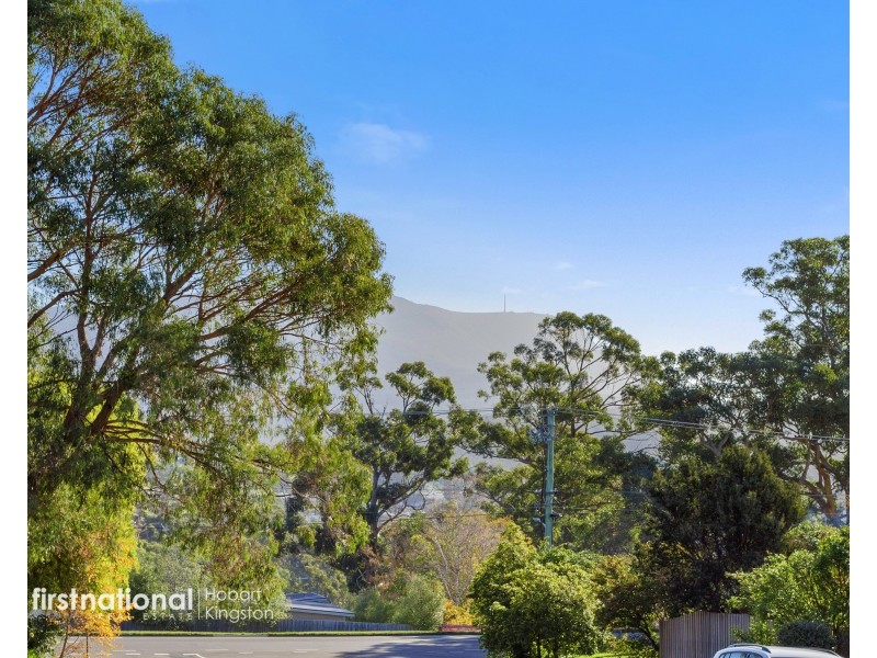 1/4 Dollery Drive, Kingston TAS 7050