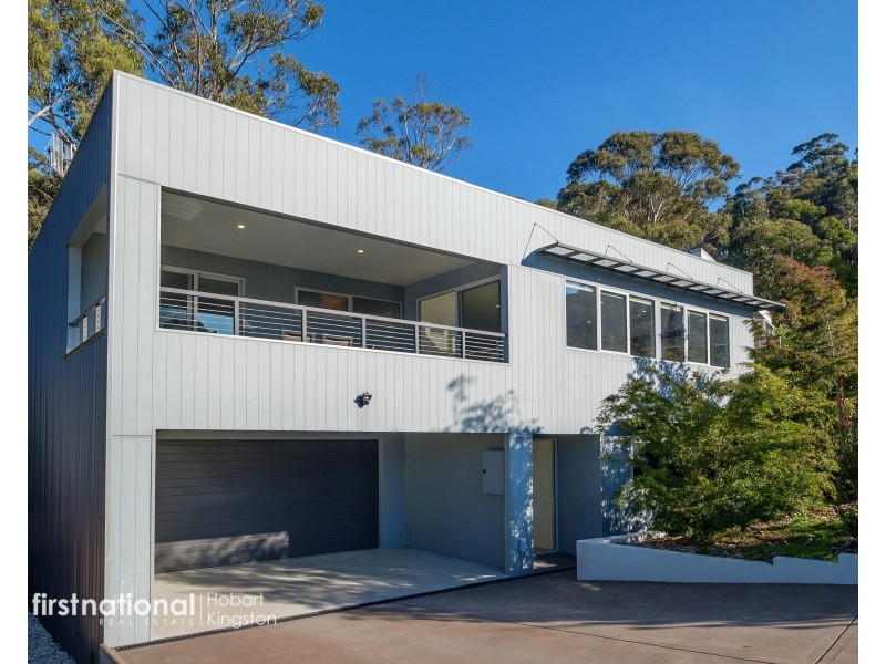 49 Delta Avenue, Taroona TAS 7053