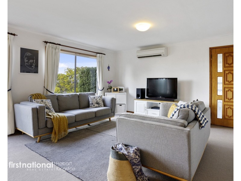 1/32 Pearl Place, Blackmans Bay TAS 7052