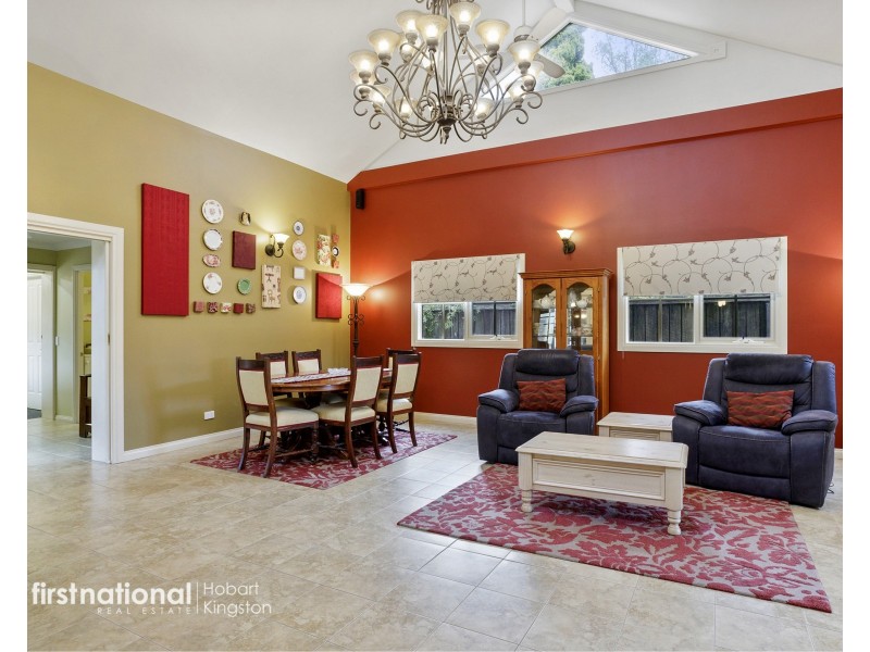 131 Main Street, Kempton TAS 7030