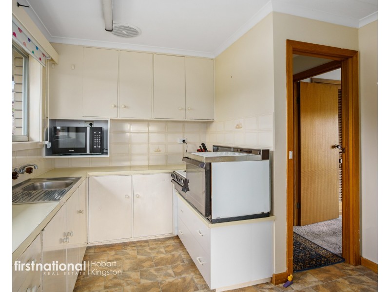 1/14 Suncoast Drive, Blackmans Bay TAS 7052