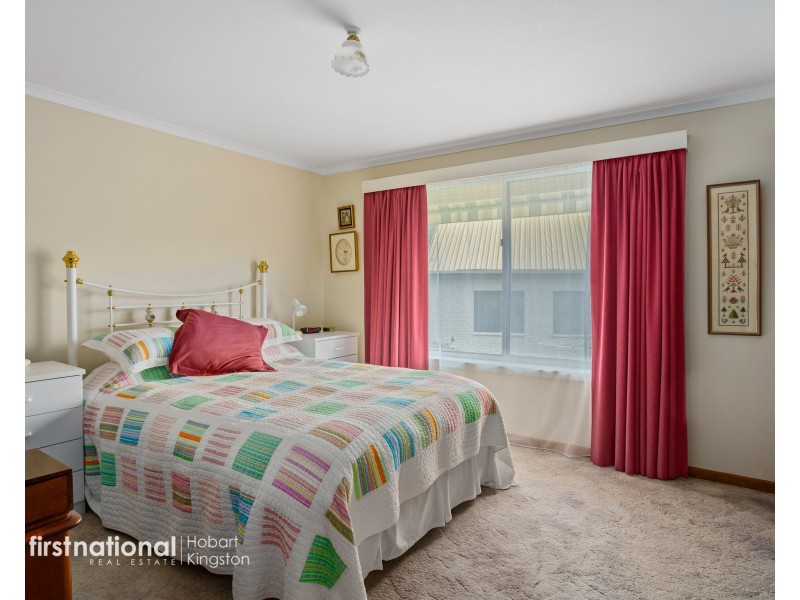 1/14 Suncoast Drive, Blackmans Bay TAS 7052