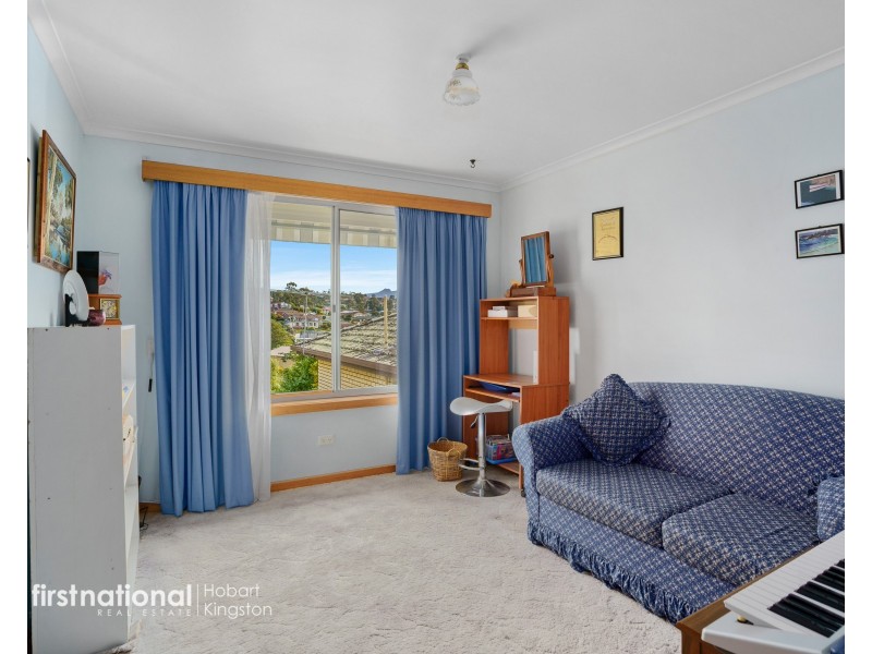 1/14 Suncoast Drive, Blackmans Bay TAS 7052