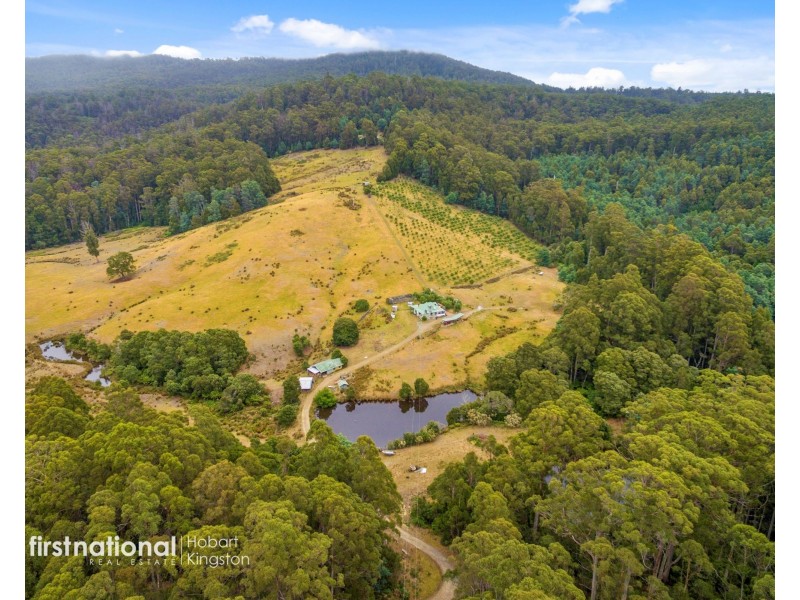 120 McPhersons Road, Adventure Bay TAS 7150