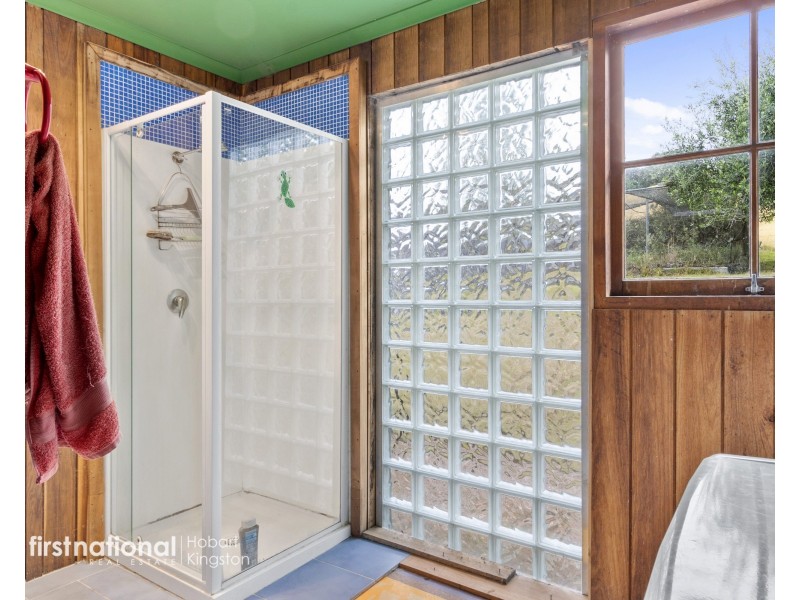 120 McPhersons Road, Adventure Bay TAS 7150