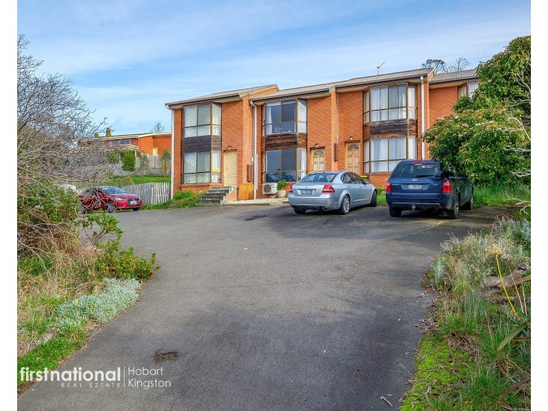 2/8 Opal Drive, Blackmans Bay TAS 7052